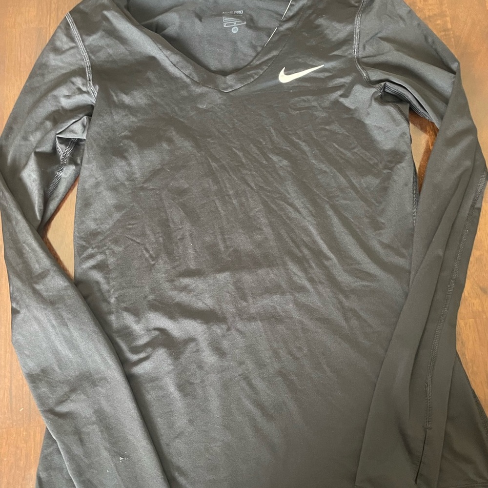 Nike women’s athletic shirt